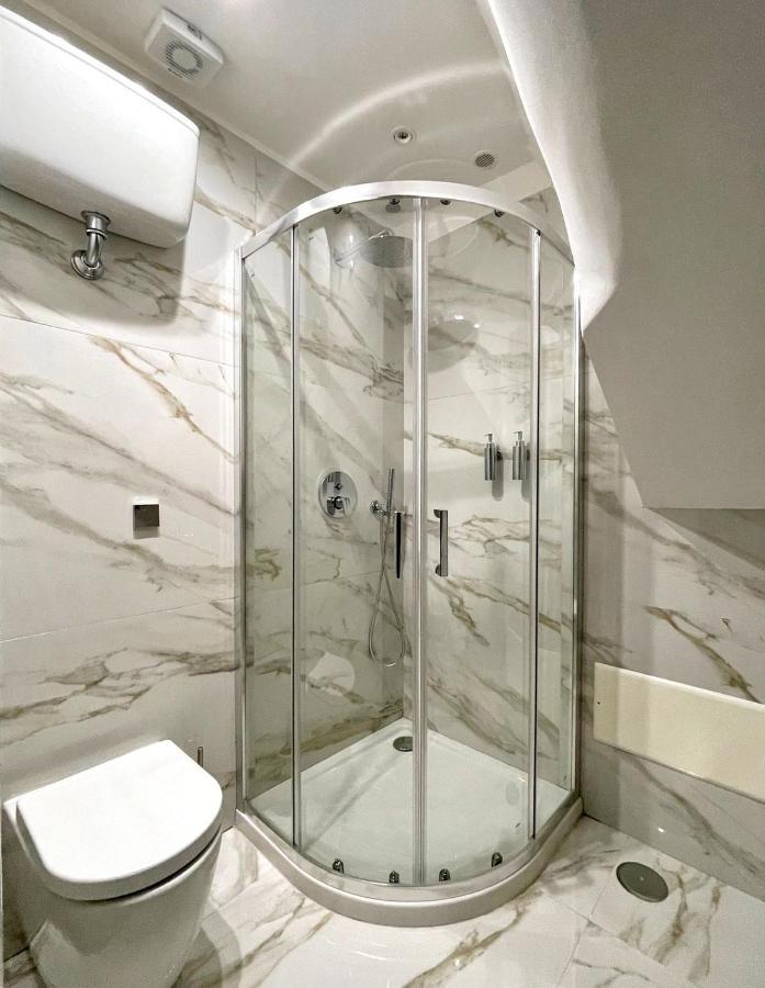 Re Ferdinando Apartment Неаполь Екстер'єр фото
