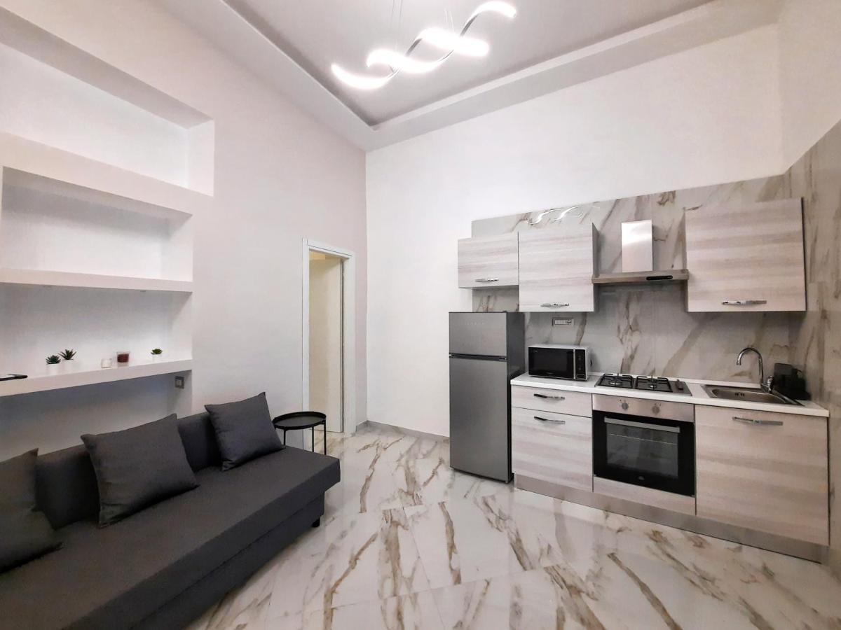 Re Ferdinando Apartment Неаполь Екстер'єр фото